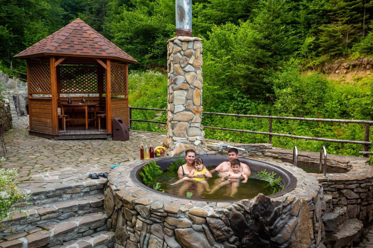 Osonnya Karpaty Resort Medical & Spa Skhidnytsia Exteriér fotografie